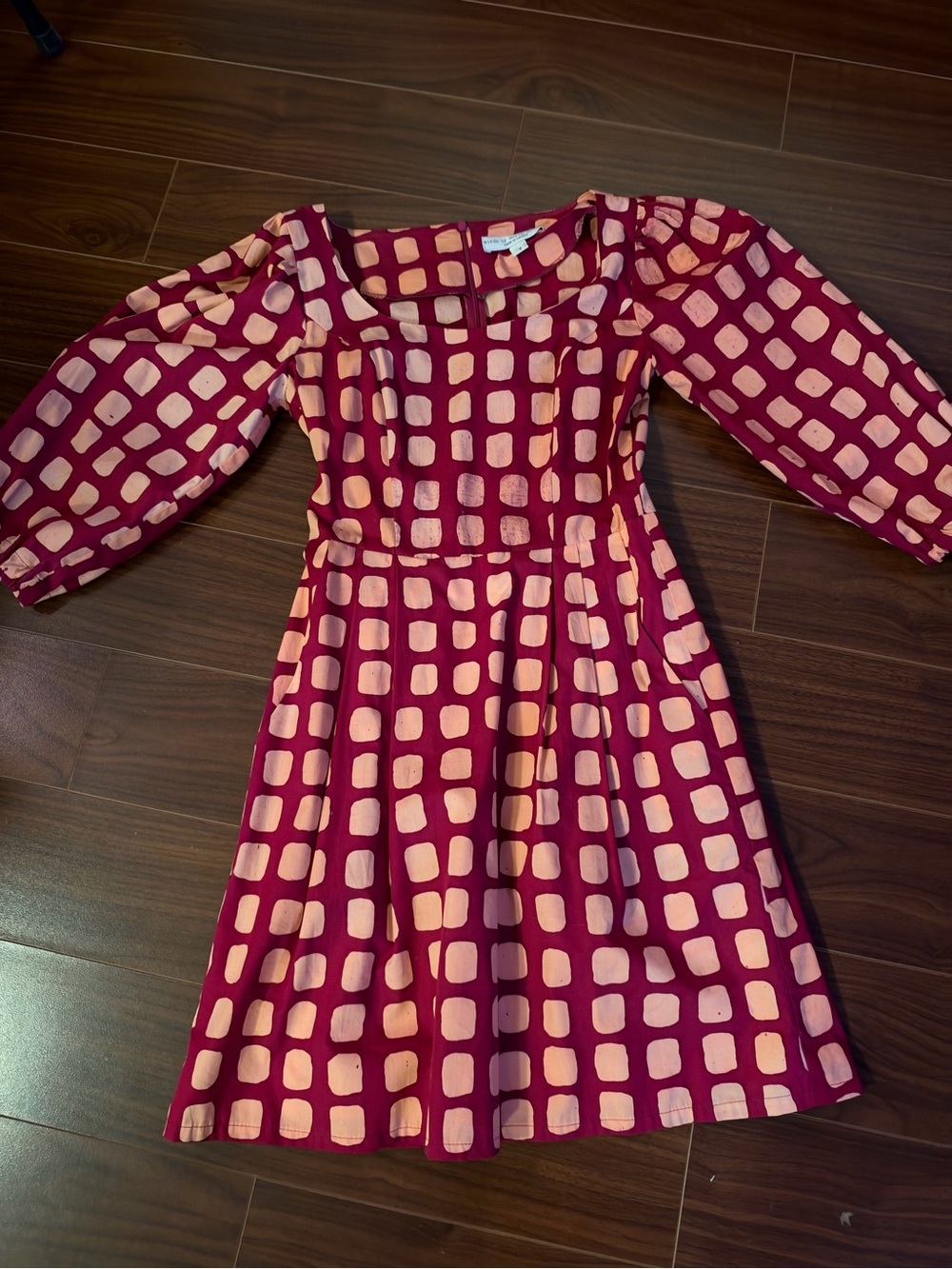 Magenta Square-Print Casual Dress with Puff Sleeves - Birds of North America